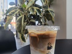 冰拿铁-Seesaw Coffee(深圳万象天地店)