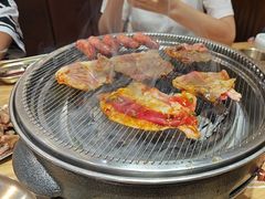 -青瓦餐厅·生鱼片·韩园烤肉(西塔店)