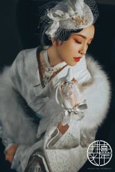 点击看大图 -持熹光年写真体验馆