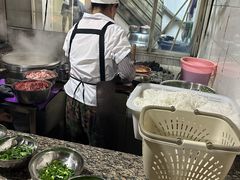 -正宗杨记普洱酸醋米线(总店)
