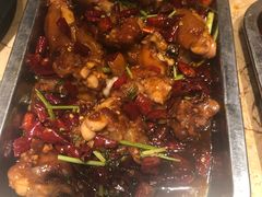 -喝丢一只鞋辣炒海鲜小烧烤(三八广场店)