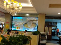 -御满江海鲜酒家(洛溪新城店)