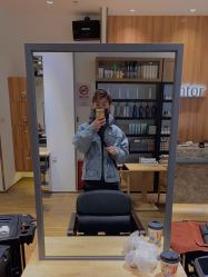 -Mentor Hair Salon