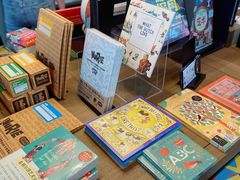 -茑屋书店(天目里店)