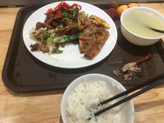 -三叔特色自贡菜(中海国际店)