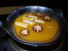 红颜花胶鸡锅-湊湊火锅·茶憩(石家庄万象城店)