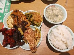 -晓宇盒饭(民安街店)