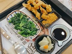 -煲仔皇腊味煲仔饭(经四万达店)