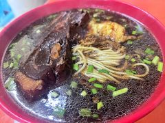 -小龙大肉面馆