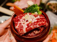 -山川小町·极番烧肉(新地假日广场店)
