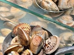 -金滏山·烤肉海鲜火锅自助(襄阳万达店)