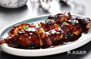 Hangzhou-style Braised Duck