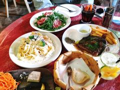 -羽深肉铺 Steak & Wine