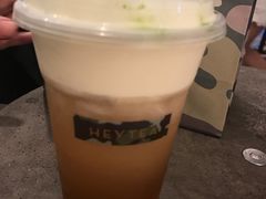 金凤茶王-喜茶(上海正大广场店)