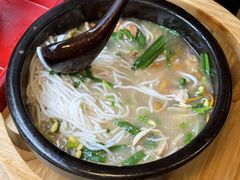 -勺子米线·云南传统小吃市集(四方街店)