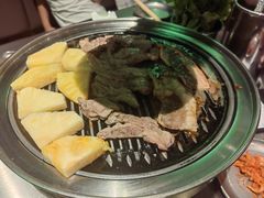 山葵花拌牛肉-山葵说·泥炉烤肉(泰达时尚E街区店)