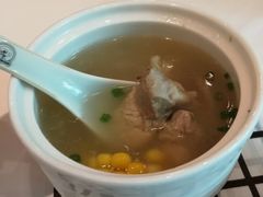 -丹江口渔村·湘味厨房(桃园店)