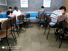 -麦当劳(东方时代广场分店)