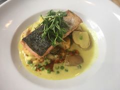 -Bully Hayes Restaurant & Bar