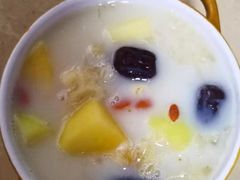 -鲸育宝宝月嫂(徐汇店)