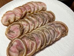 卤猪耳朵-肆海小川菜酒馆Wine Bistro (青年路店)