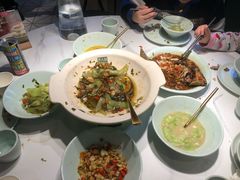 -费大厨辣椒炒肉(高铁吾悦广场店)