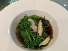 捞汁鲜虾豌豆尖-功德林素菜饭庄(前门店)