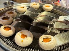 -围炉肉舍•炭烤活鳗•丹东海鲜烤肉(步行街店)