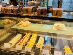 -Dough&Joe团憩(瑞虹天地月亮湾店)