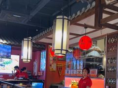 -川流不息·地道川菜·小龙虾(新松江路店)