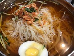 -韩风烤牛肉冷面店