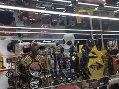-泡泡玛特POPMART(侨福芳草地店)