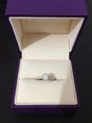 IMG_0930-威德钻石-克拉钻大本营(南京东路店)