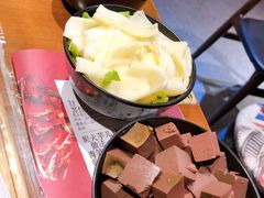 鸭血-炉小二铜锅牛蛙•川湘菜(三里屯店)