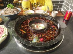 -川东坝子火锅(宝龙店)