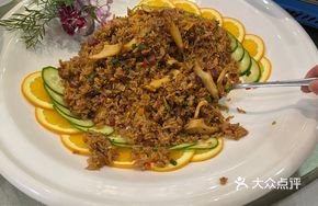 Shanghai-style Wide Noodles with Braised Abalone