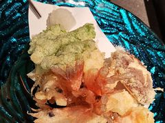 -铭牛烧肉·和牛海鲜自助(高新月牙湖店)