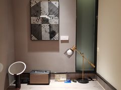 -上海虹桥中心爱琴海亚朵S酒店