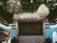 -壹号院音乐餐厅•烤全羊•新疆菜(浐灞店)