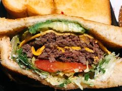 -The Habit Burger Grill 哈比特汉堡(复兴soho店)