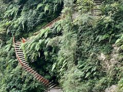 -龙水峡地缝景区