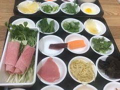 -妈妈故事米线(市府恒隆店)