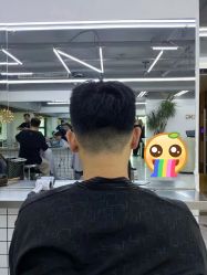 点击看大图 -宫铭烫发染发接发店