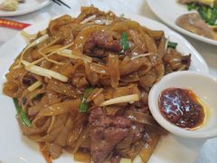 干炒牛河-文记壹心鸡(宝华路店)