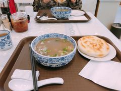 牛杂汤-泉儿头杂碎·清真(城东总店)