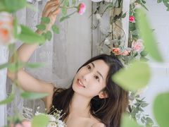 -五一换装自拍馆
