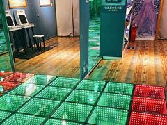 -上海梵高星空艺术馆(南京路旗舰店)