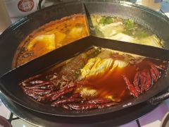 -巴卤社老火锅(财富店)