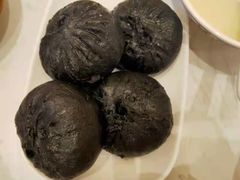 -李与白包子铺(桐梓林店)