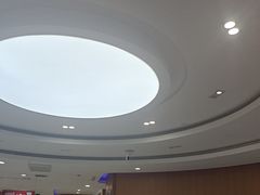 -雅悦齿科(顾村公园店)